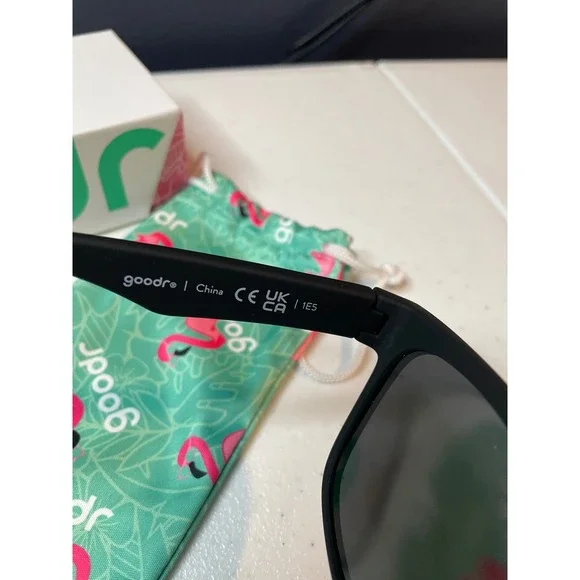 goodr A Unicorn's Calamity Polarized Sunglasses, Medium Sized (OG) - Picture 3 of 5